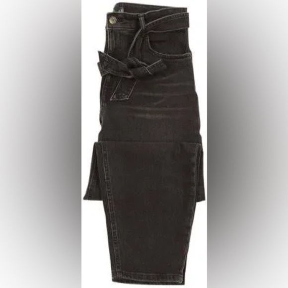 Lauren Ralph Lauren Belted High-Rise Tapered Jeans , Black Wash
Size 14W NWT - Picture 4 of 8